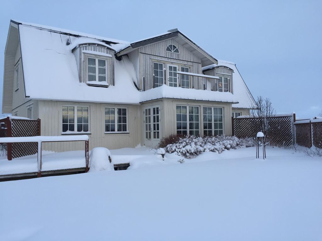 The White House Villa Reykholt  Exterior photo